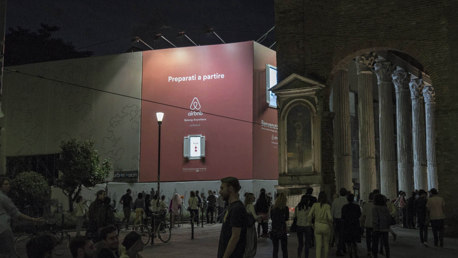 Advertising and interactive panel in Milan, developed by the Addendo – Creative Unit of Urban Vision company, May 2015