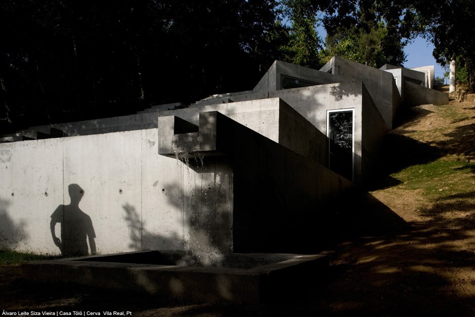 Álvaro Leite Siza: Casa Toló, Cerva Vila Real, Portugal